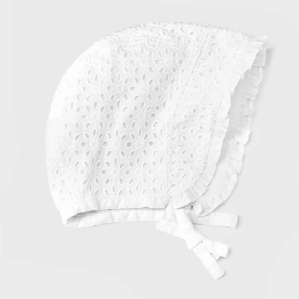 Cat & Jack White Baby Girls' Floral Bonnet - Newborn